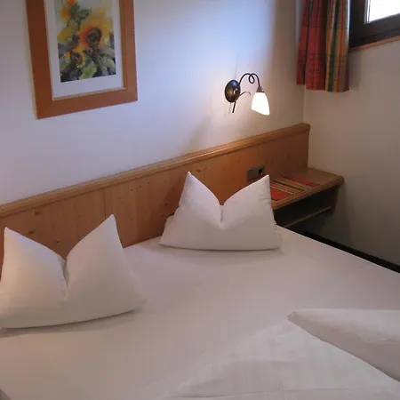 Aparthotel Garni Strasser