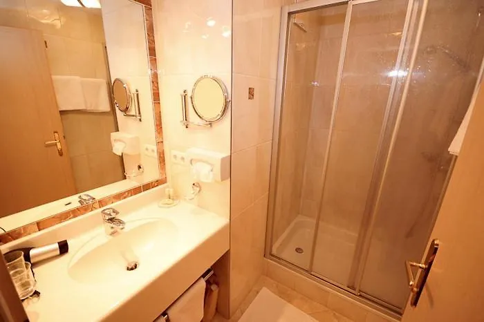 아파트호텔 Garni Strasser 젤암질러