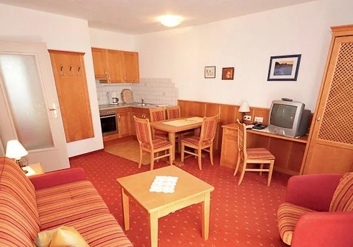 아파트호텔 Garni Strasser 3*