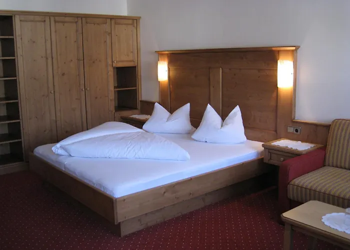 Garni Strasser 아파트호텔