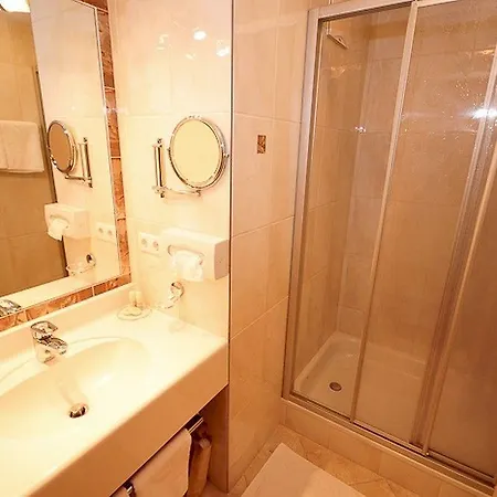 Aparthotel Garni Strasser Zell am Ziller