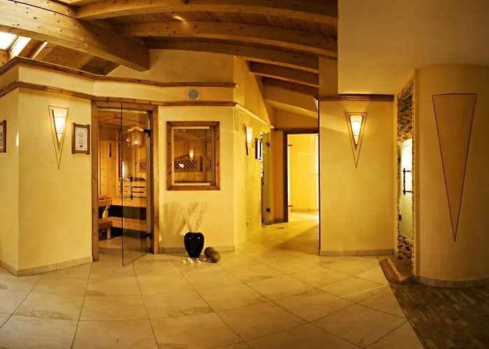 Apartmanhotel Garni Strasser 3*